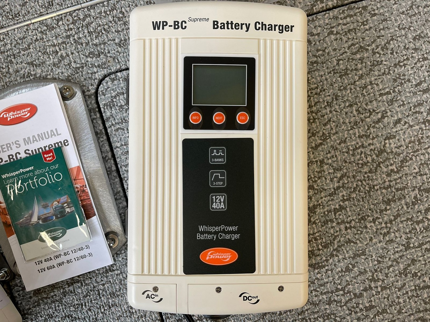 Поступление зарядных устройств для аккумуляторов от американского бренда Whisper Power